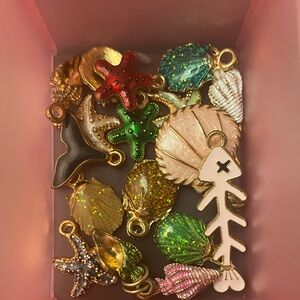 Mixed Gold & Colorful Sea-Themed Charms Pack